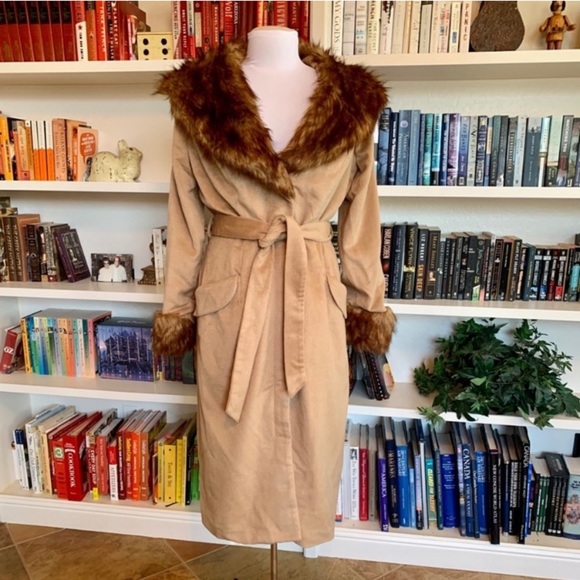 Collectif Pinup Vintage Madmen Carmella Coat Fur - Picture 5 of 5